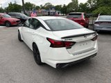 Used 2022 Nissan Altima 2.5 SR w/ Midnight Edition Package image 2