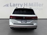 New 2025 Volkswagen Atlas Peak Edition SE image 5