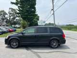 Used 2016 Dodge Grand Caravan SXT image 5