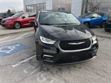 New 2025 Chrysler Pacifica Select image 4