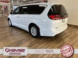 Certified 2021 Chrysler Pacifica Touring-L image 3