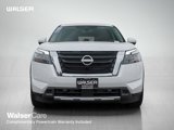 New 2025 Nissan Pathfinder SL image 2
