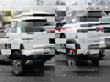 New 2025 Nissan Pathfinder SL image 4