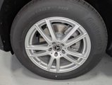 New 2025 Mercedes-Benz GLC 300 4MATIC image 3