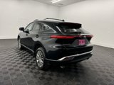 Used 2024 Toyota Venza XLE image 3