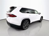 New 2025 Toyota Grand Highlander AWD Hybrid image 3