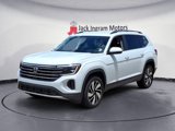Used 2025 Volkswagen Atlas SE image 1