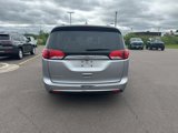 Used 2018 Chrysler Pacifica Touring-L Plus w/ Advanced Safetytec Group image 3