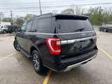 Used 2018 Ford Expedition XLT image 4