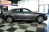 Used 2017 Chrysler 300 C image 5