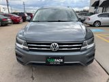 Used 2020 Volkswagen Tiguan SE w/ 3rd Row Seat Package image 2