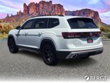New 2025 Volkswagen Atlas Peak Edition SE image 4