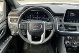 Used 2023 GMC Yukon XL SLE image 5