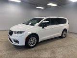 New 2025 Chrysler Pacifica Select image 6