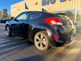Used 2017 Hyundai Veloster Value Edition image 3