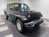 Used 2023 Jeep Gladiator Sport image 5