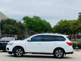 Used 2017 Nissan Pathfinder SL image 6