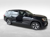 New 2025 Volkswagen Atlas SE image 2