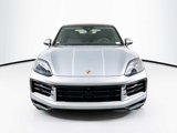 Certified 2025 Porsche Cayenne Coupe image 6