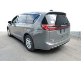 New 2025 Chrysler Pacifica Select image 3