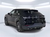 New 2025 Porsche Cayenne Coupe image 3