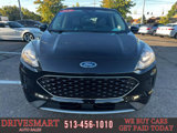 Used 2020 Ford Escape SE image 2