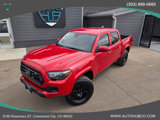 Used 2022 Toyota Tacoma SR image 2