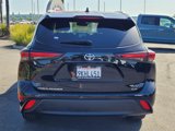 Used 2024 Toyota Highlander XLE image 5