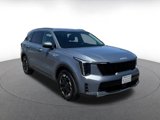 Used 2024 Kia Sorento S image 3