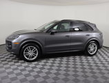 Used 2025 Porsche Cayenne image 2
