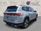 Certified 2024 Volkswagen Atlas SE image 3