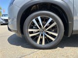 New 2025 Nissan Pathfinder Platinum image 3