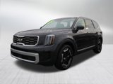 New 2025 Kia Telluride S image 4