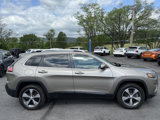 Used 2019 Jeep Cherokee Limited image 5