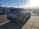 Used 2023 Kia Sorento LX image 5