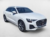 Certified 2025 Audi Q8 Premium Plus image 3