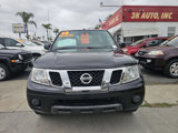 Used 2016 Nissan Frontier SV image 2