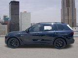 New 2026 BMW X7 M60i image 2