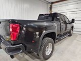 Used 2021 Chevrolet Silverado 3500 High Country image 4