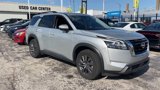 Used 2024 Nissan Pathfinder SV image 3