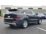 New 2025 Kia Sorento LX image 4
