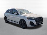 New 2025 Audi Q7 3.0T Prestige image 3