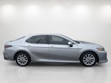 Used 2021 Toyota Camry LE image 4