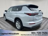 New 2025 Mitsubishi Outlander ES image 6