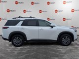 New 2025 Nissan Pathfinder SV image 4