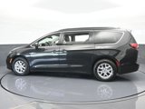 Used 2022 Chrysler Pacifica Touring-L image 3