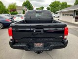Used 2018 Toyota Tacoma TRD Sport image 4