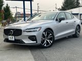 Used 2025 Volvo S60 B5 Core image 2