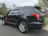 Used 2017 Ford Explorer XLT w/ Equipment Group 202A image 3