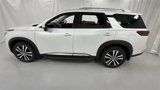 New 2025 Nissan Pathfinder Platinum image 6